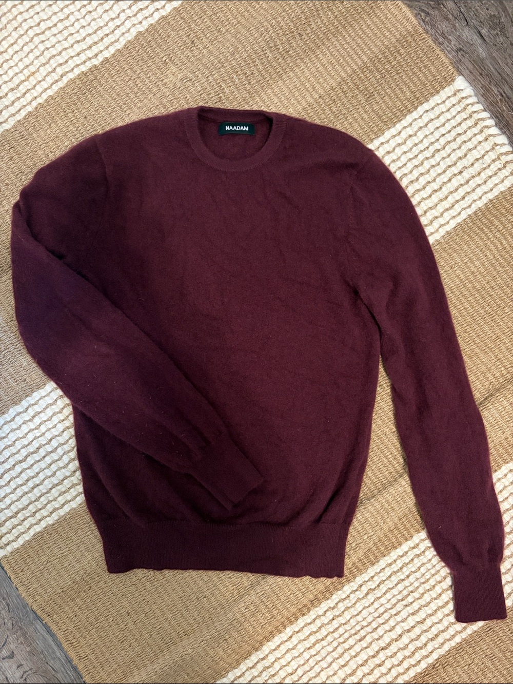 NAADAM Women's Crewneck Sweater in Burgundy 100% Cashmere